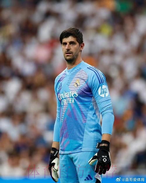 皇马官方：库尔图瓦被诊断出左侧坐骨神经痛